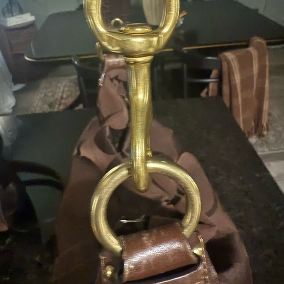 SOLD!!!!!! NOT FOR SALE!!! Coach chocolate brown small shoulder bag - Picture 4 of 9